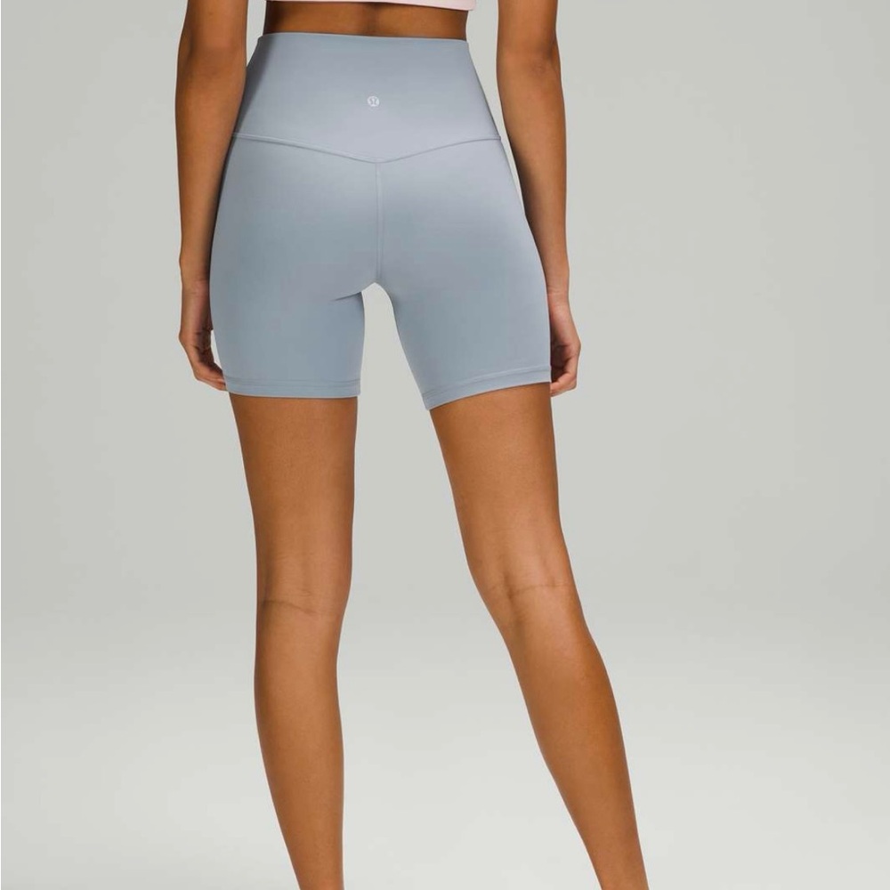 Lululemon align shorts 6” CHAMBARAY